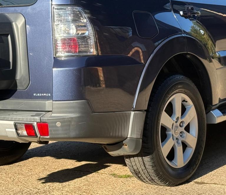 2008 Mitsubishi Shogun 3.2 DI-DC Elegance Auto 4WD Euro 4 5dr LWB Diesel