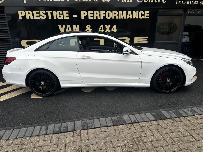 MERCEDES-BENZ E CLASS 2.1 E220d AMG Line Edition White Auto Diesel 2017