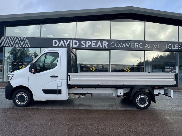 2023 Renault Master Dropside dCi ENERGY 35 Business 2.3 145 PS FWD LWB Euro 6 with 2 Keys, 6 Sp D...