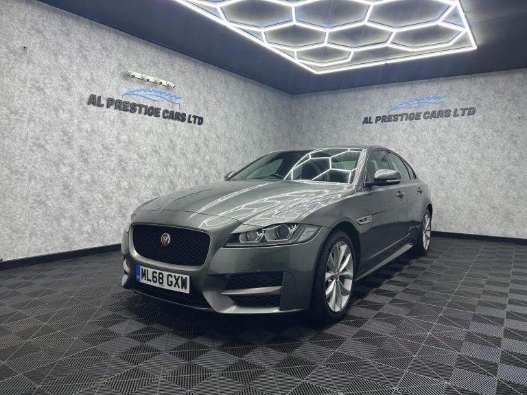 2018 Jaguar XF 2.0i R-Sport Auto Euro 6 (s/s) 4dr SALOON Petrol Automatic