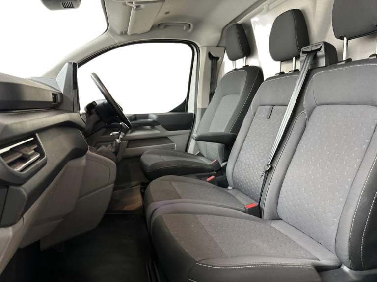 2024 Ford Transit Custom 300 SWB 2.0 Tdci Limited 136PS Van Diesel Manual
