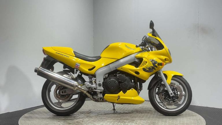 Triumph Sprint 2003 ONLY 11K PROJECT BIKE 955CC CLASSIC SPORTS TOURER