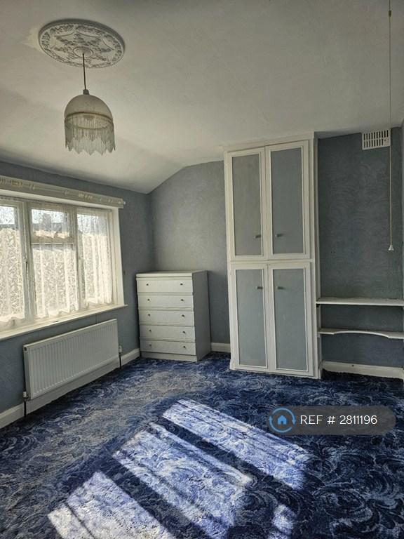 3 bedroom house in Detuyll Street, Scunthorpe, DN15 (3 bed) (#2811196)