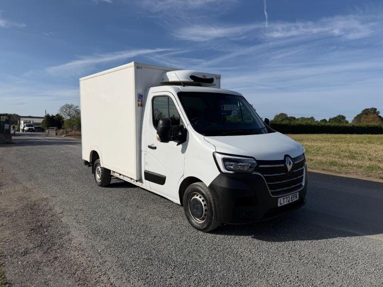 Renault Master 35 business fridge freezer  DIESEL MANUAL 2022/72