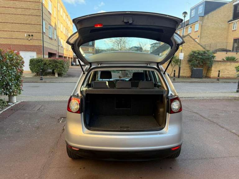 Volkswagen, GOLF PLUS, Hatchback, 2005, Manual, 1598 (cc), 5 doors