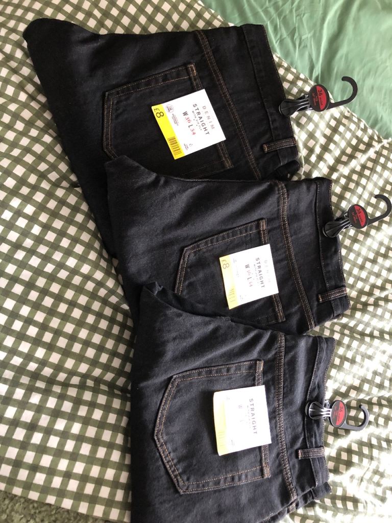 image for 3 pairs of men’s jeans sizes in photos BNWTNew
