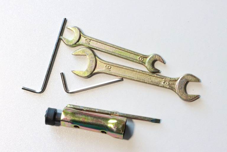 Original Mutt Mongrel tool kit