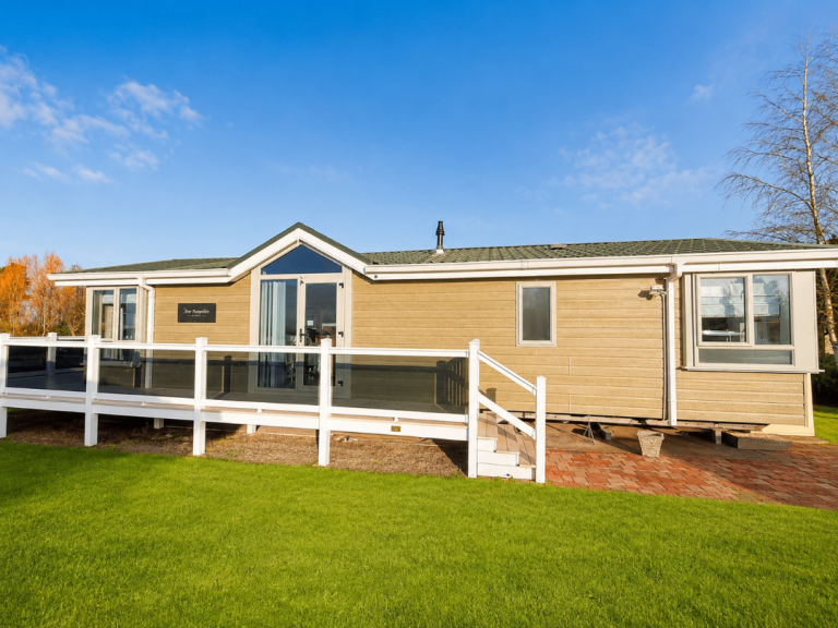 Luxury Lodge on 12 Month Caravan & Lodge Park Ilfracombe Woolacombe Barnstaple Devon Coast