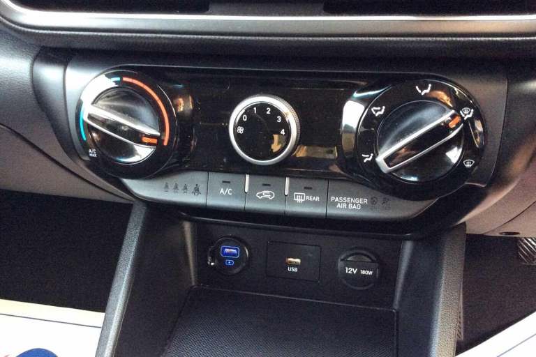 2022 Hyundai KONA 1.0 TGDi 48V MHEV SE Connect 5dr HATCHBACK Petrol/Electric Hybrid Manual