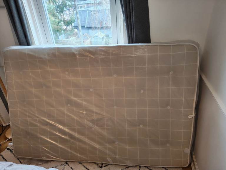 Queen Size mattress, barely used