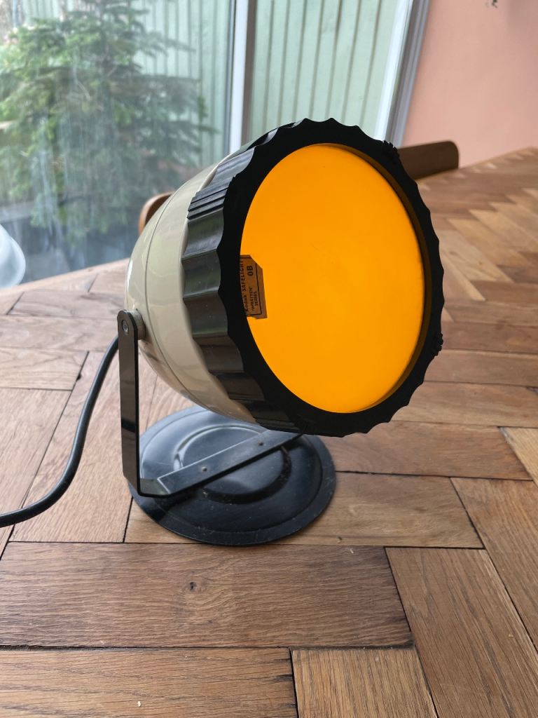 Kodak Beehive Photo Darkroom Monochrome Safelight Lamp with OB Filter