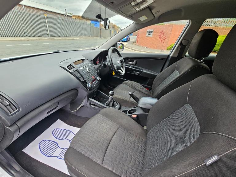 2011 Kia Ceed 1.6 CRDi 3 5dr ESTATE Diesel Manual