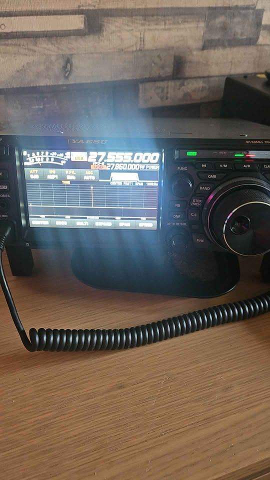 Yaesu ftdx10 been widebanded  boxed 
