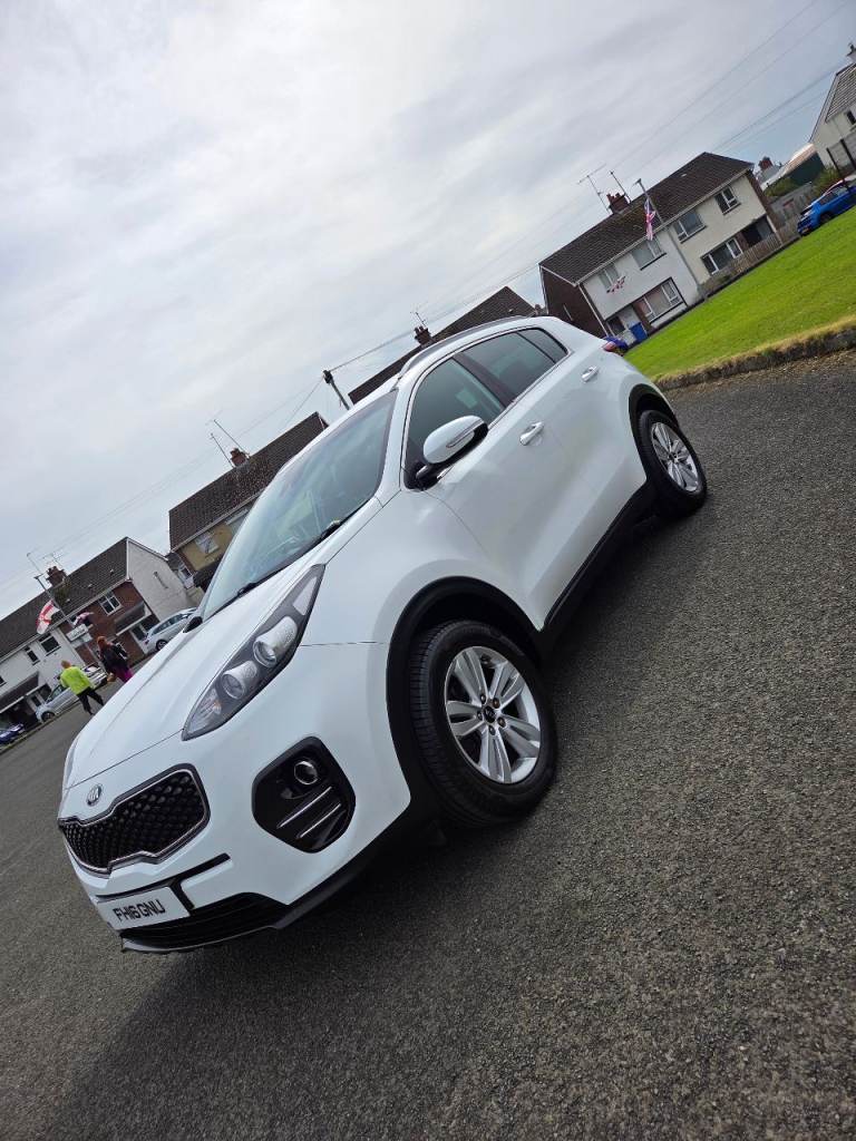 Kia, SPORTAGE, Estate, 2016, Manual, 1685 (cc), 5 doors
