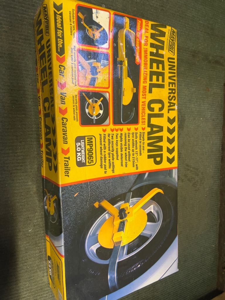 Wheel clamp brand new 