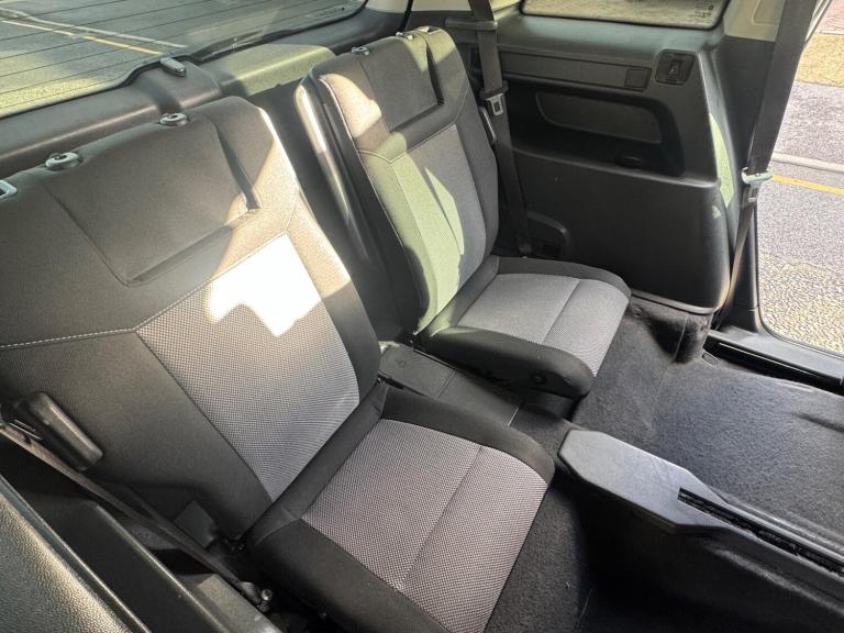 2012 Vauxhall Zafira 1.6 16V Exclusiv Euro 5 5dr MPV Petrol Manual