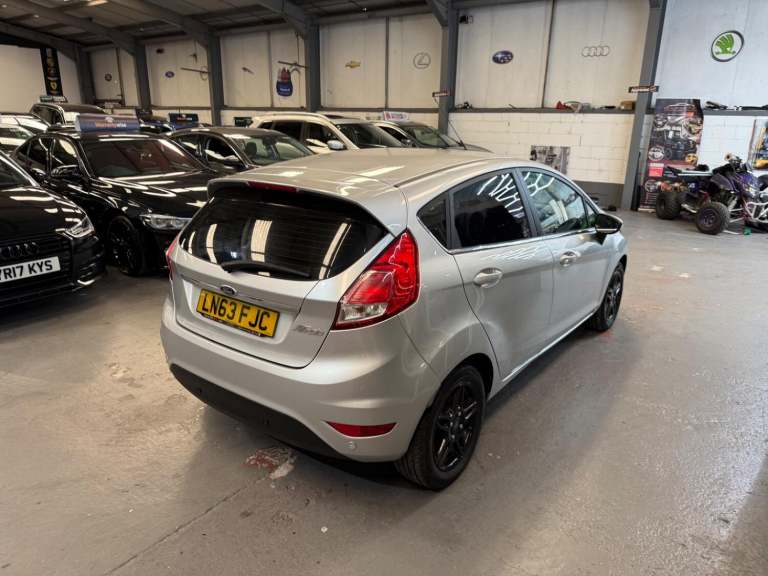 FORD FIESTA 1.3 Zetec 2013
