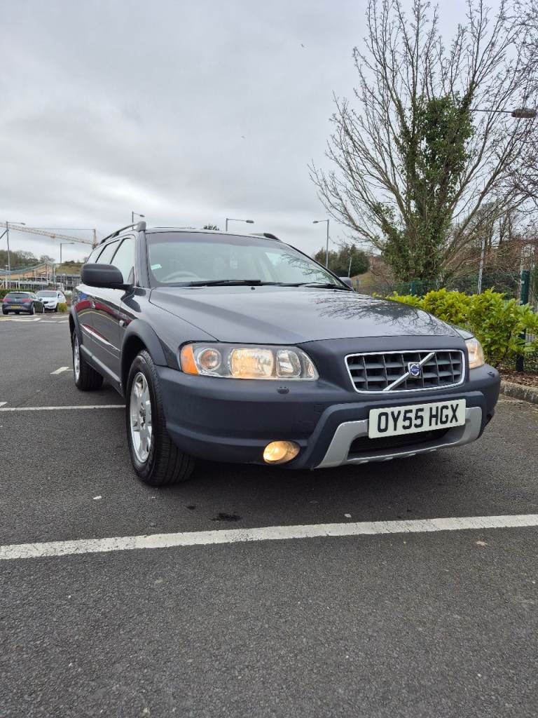 Volvo, XC70 SE Lux, Estate, 2005, Semi-Auto, 2401 (cc), 5 doors
