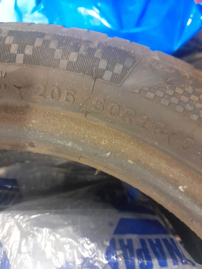 205 50 16 event tyre