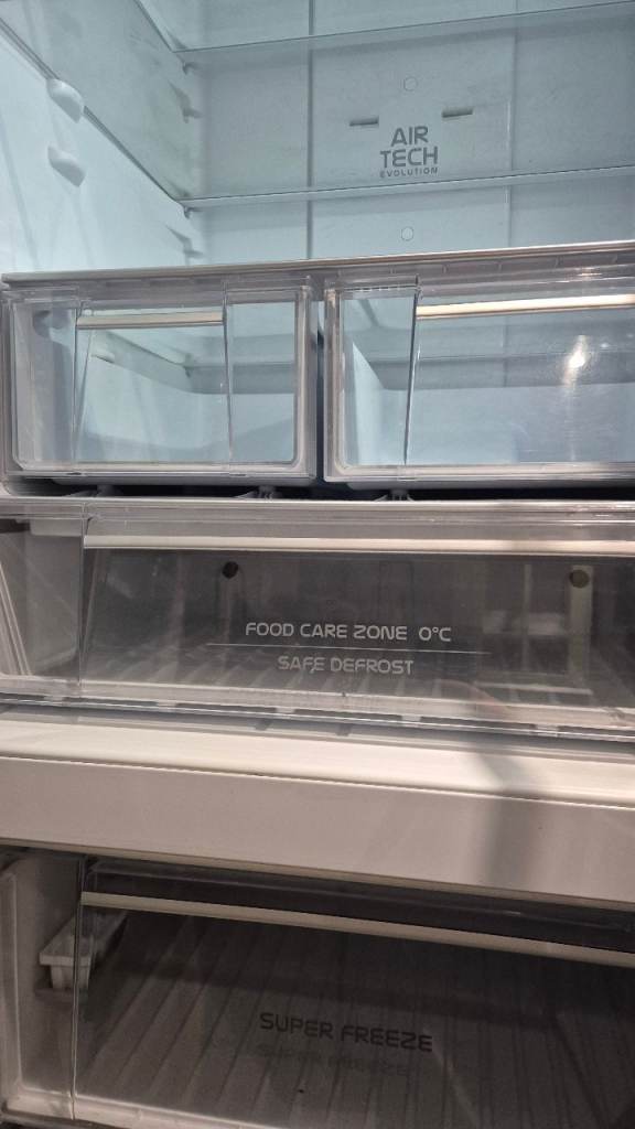 Hotpoint ffu3dk fridge freezer