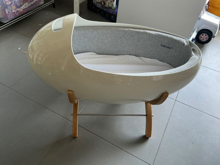Baby pod mosses bed 