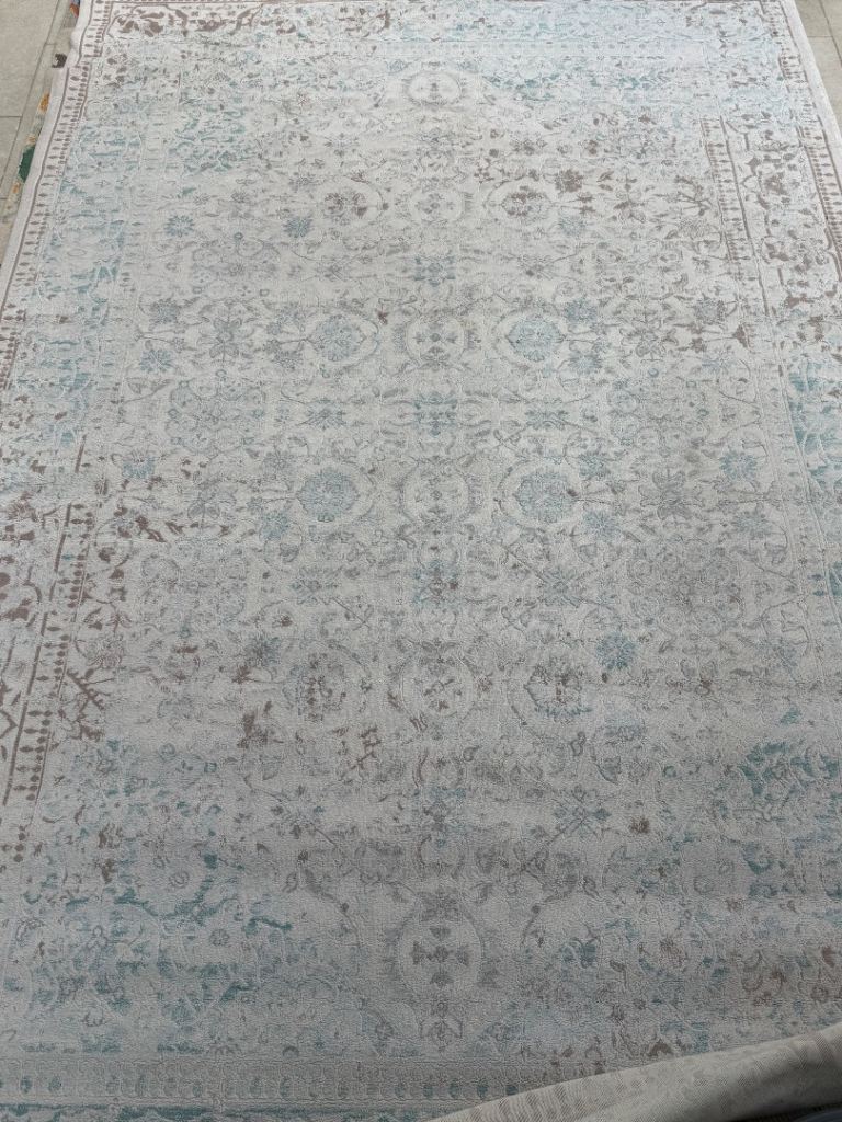 Rug – Multicoloured, Good Condition