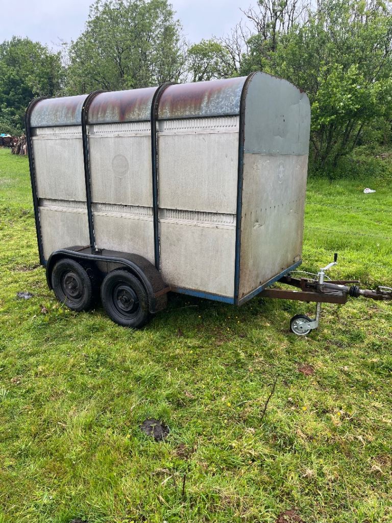 Ifor williams stock trailer 