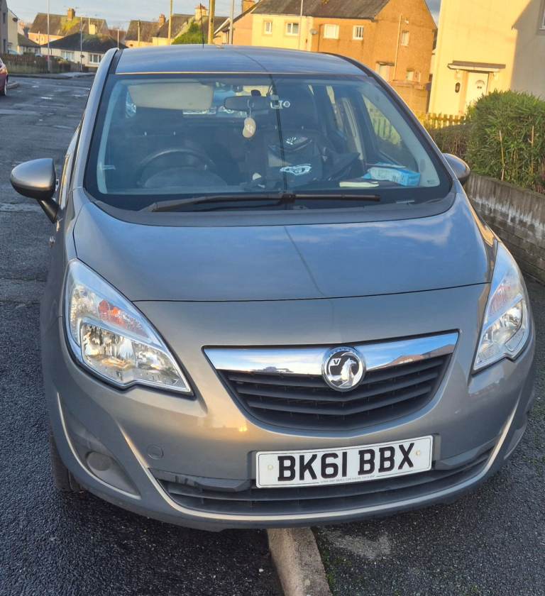 2011 Vauxhall Meriva 1.4 petrol, spares or repair.