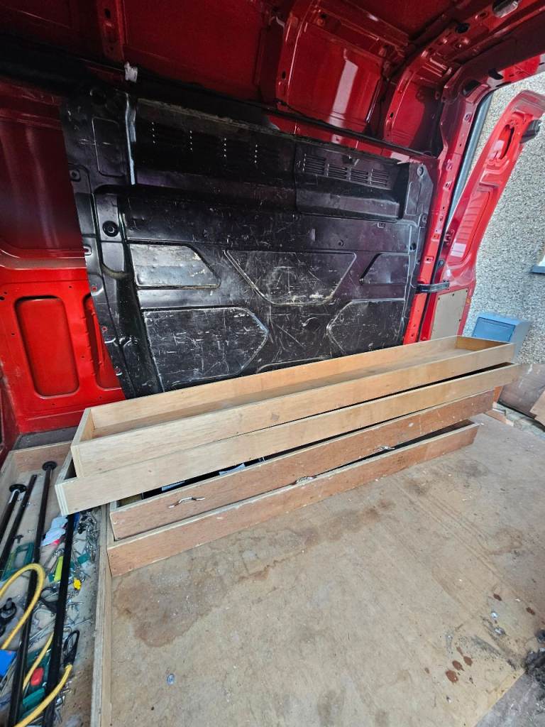 Ford transit custom bulkhead 