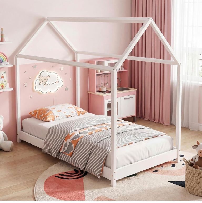 White House Frame Kids Bed – Good Condition