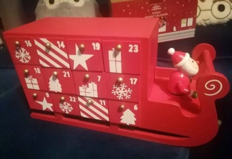 Santa Sleigh Wooden Painted Reusable Advent Calendar Brand new in box- multiple available