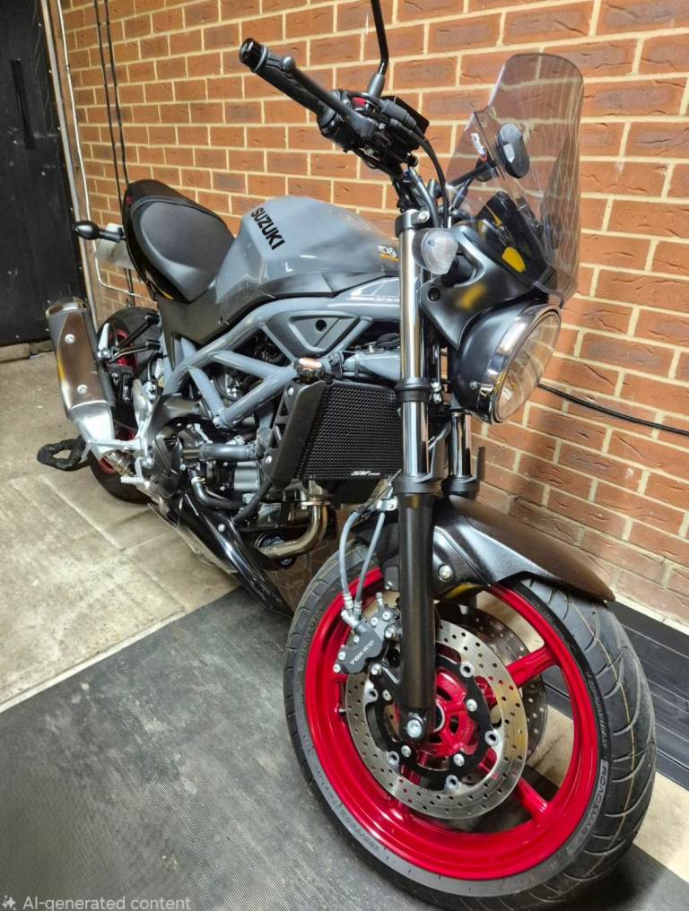 Suzuki, SV, 2023, 645 (cc)