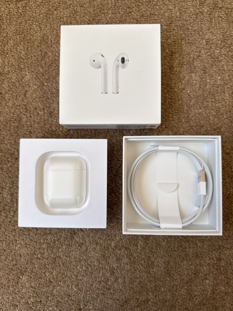 Apple AirPods 2nd Gen with Charging Case - Brand NEW