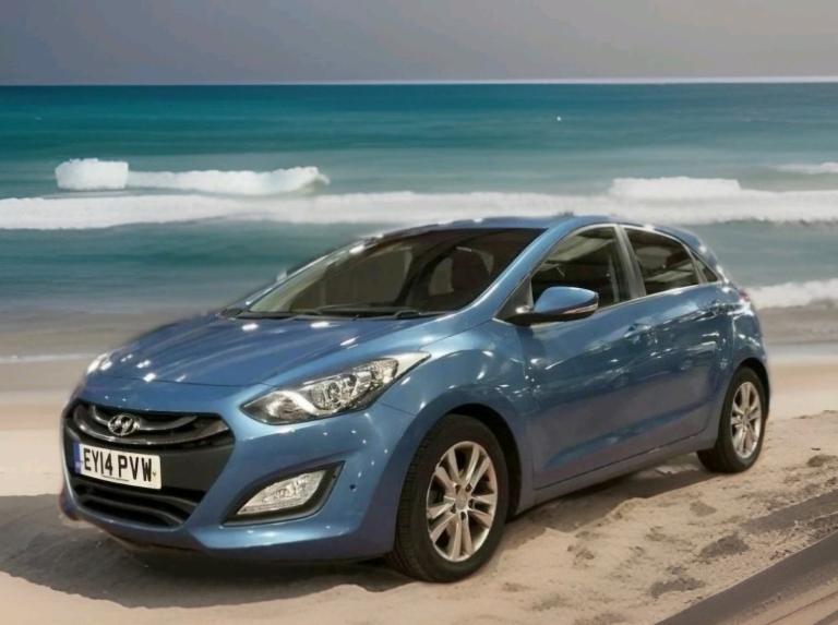 2014 Hyundai i30 1.6 CRDi Premium 5dr HATCHBACK Diesel Manual