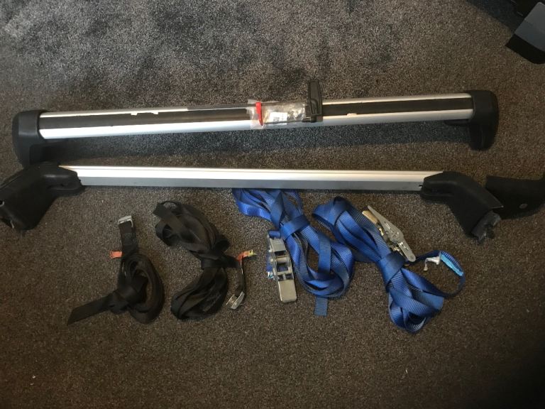 BMW 1 Series Roof Bars