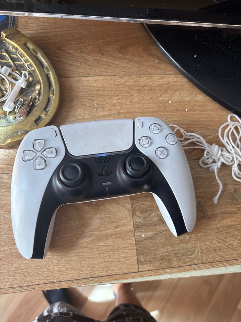 Sony PlayStation 5 Console & Controller – Good Condition
