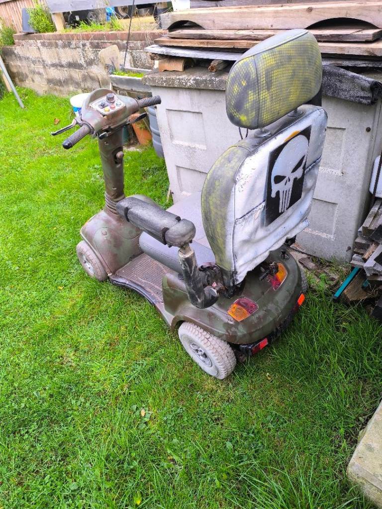 Kymco pavement scooter 