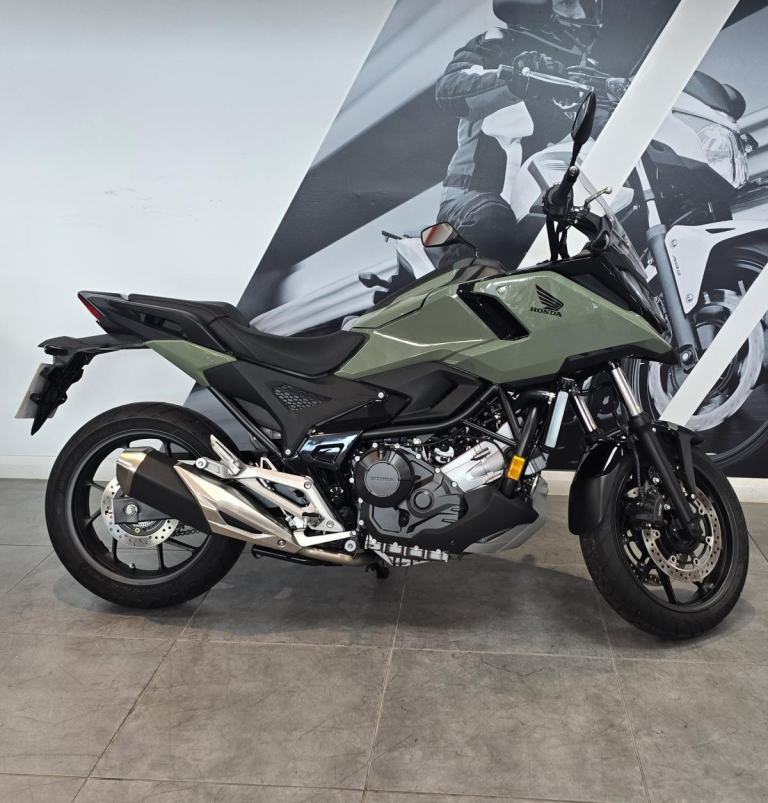 2025 HONDA NC750X MANUEL