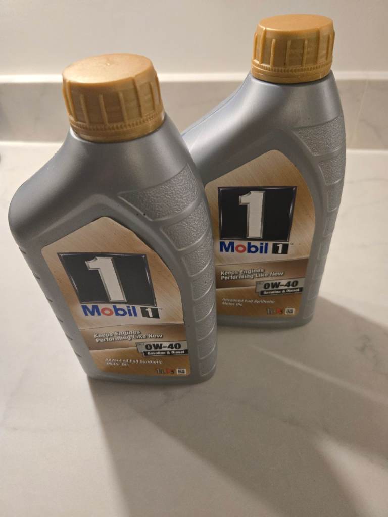Mobil 1 0W-40 Advanced Synthetic Motor Oil