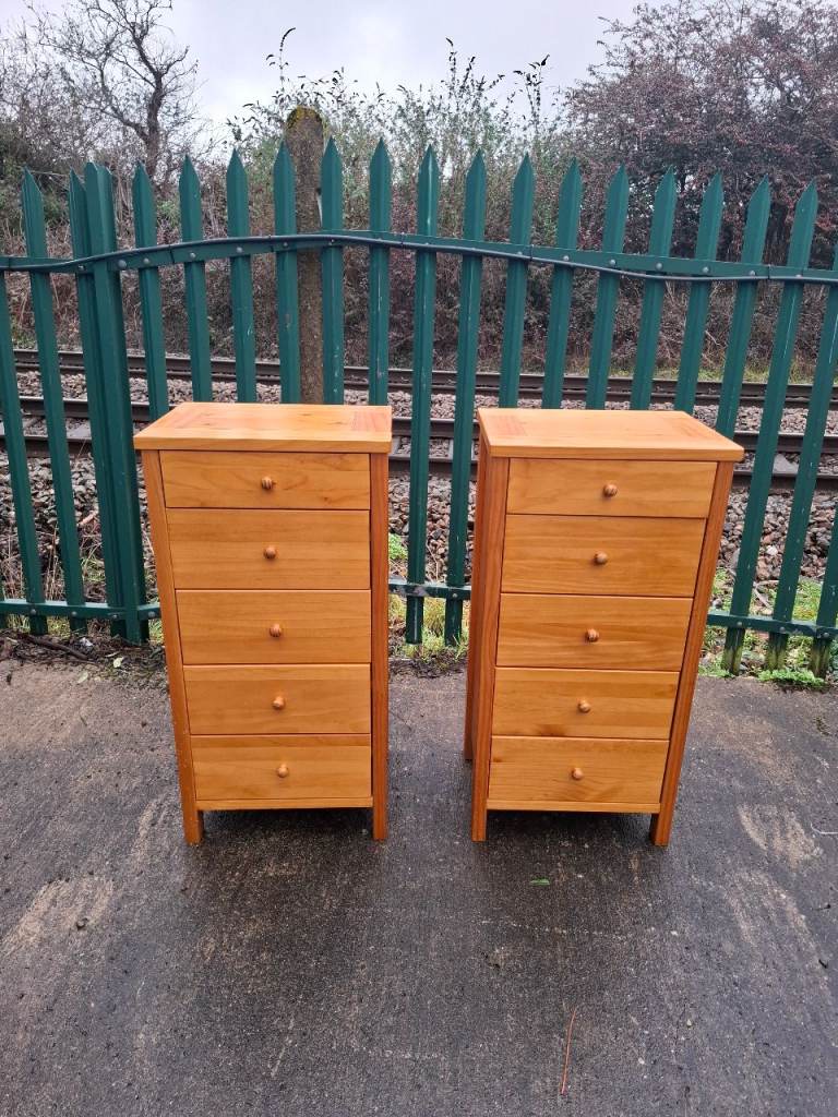 2 solid pine chest of drawers 