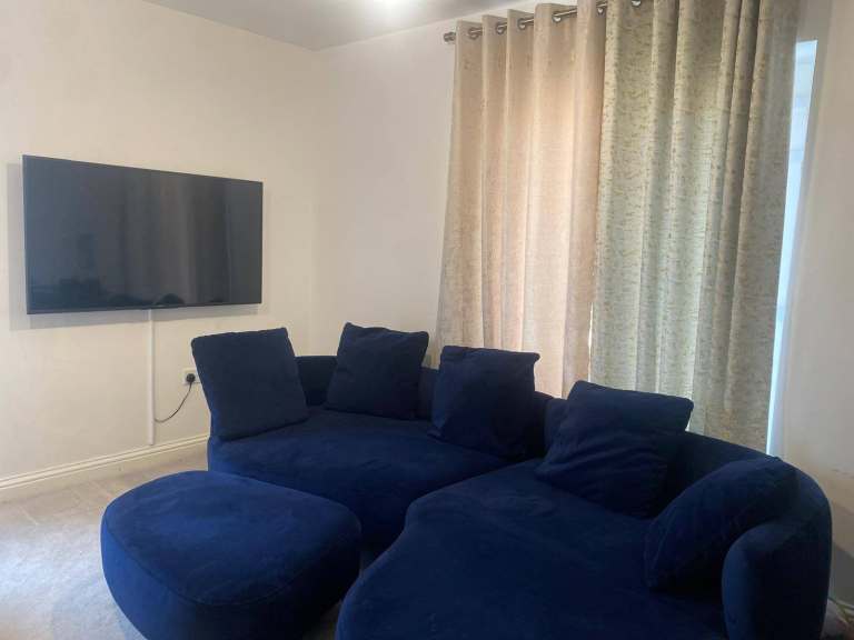 Luxury Fully Furnished Single Room Available in Oxford - FEMALES ONLY