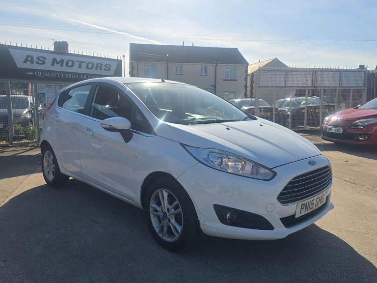 2015 Ford Fiesta 1.25 82 Zetec 5dr HATCHBACK PETROL Manual