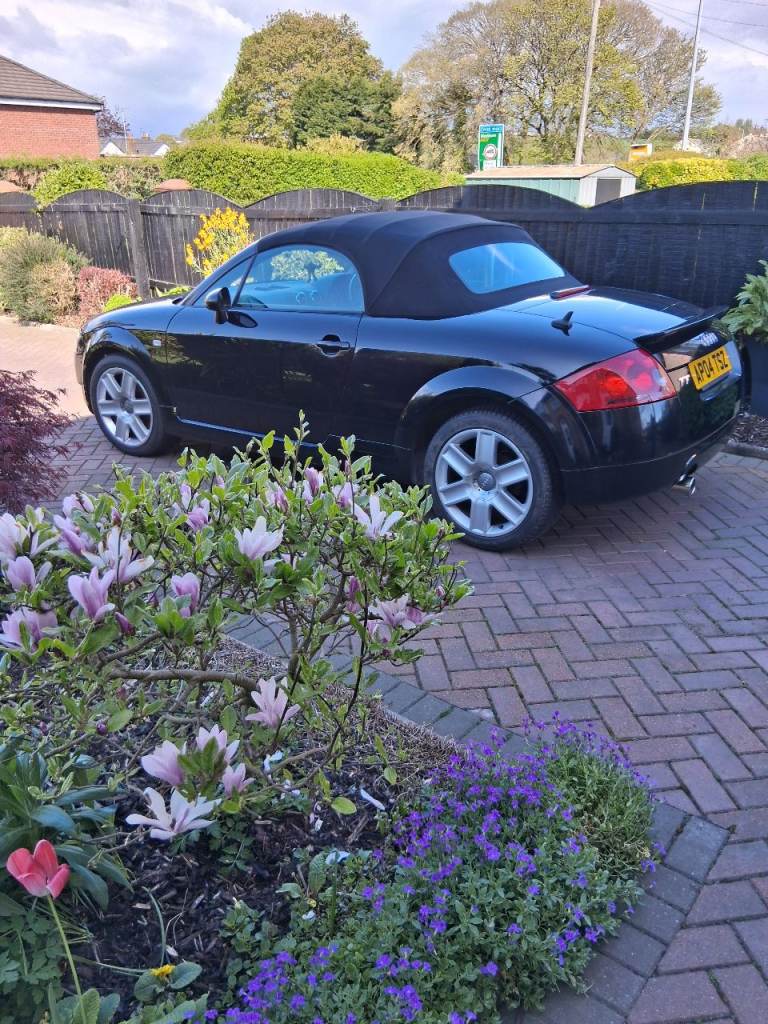 Audi, TT, Convertible, 2004, Manual, 1781 (cc), 2 doors