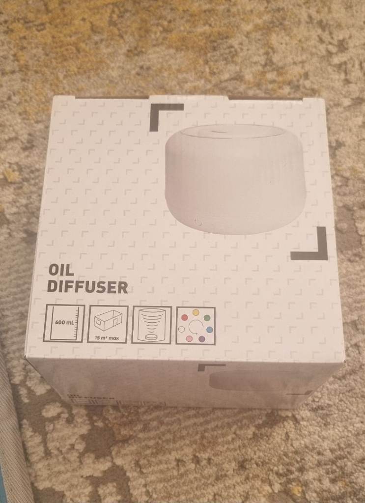 B&Q Oil Diffuser 600ml with 7-Color Light – Brand New