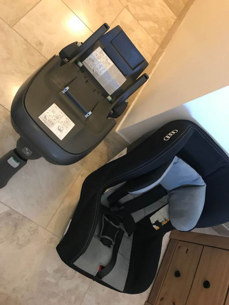Official Audi ECE R44/04 universal car seat with isofix 0-4 years reversible forward and rear facing