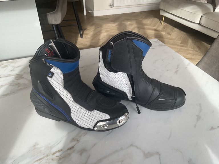 Motorcycle boots size 10 (44) worn once