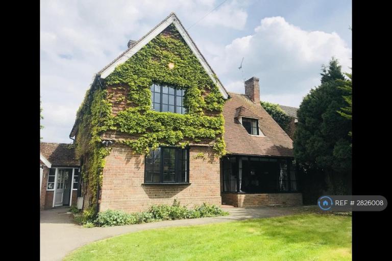 4 bedroom house in Green End Street, Aston Clinton, Aylesbury, HP22 (4 bed) (#2826008)