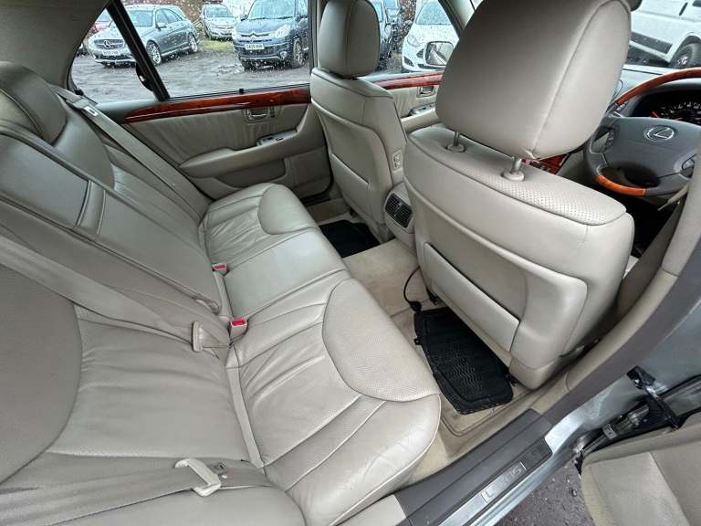 LEXUS LS 4.3 430 2002