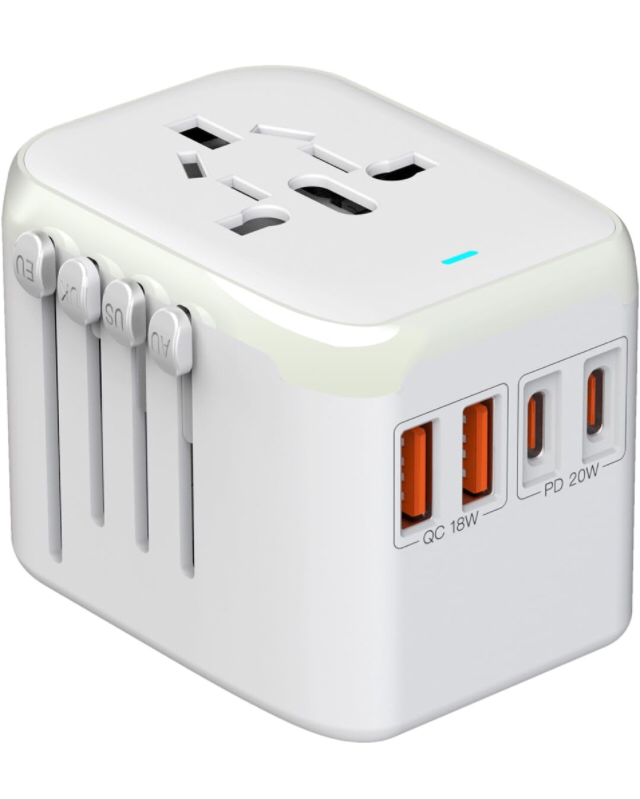  Universal Travel Adapter