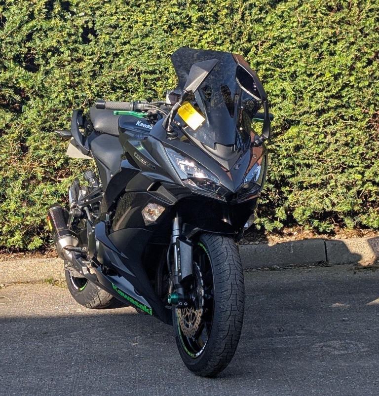 2019 KAWASAKI Z1000SX